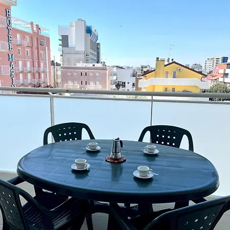アパート For Four Guests In A Prime Location リニャーノ・サッビアドーロ